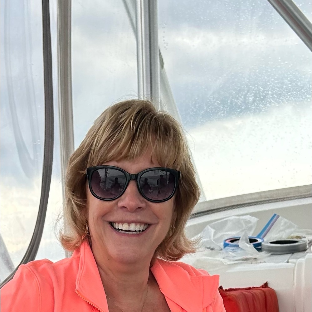 Meet your Posher, Tina